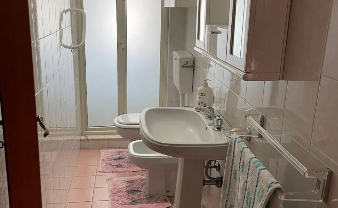 Photo of Bathroom in Riposto
