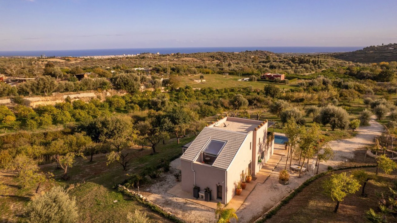 Photo of Outdoor in Avola