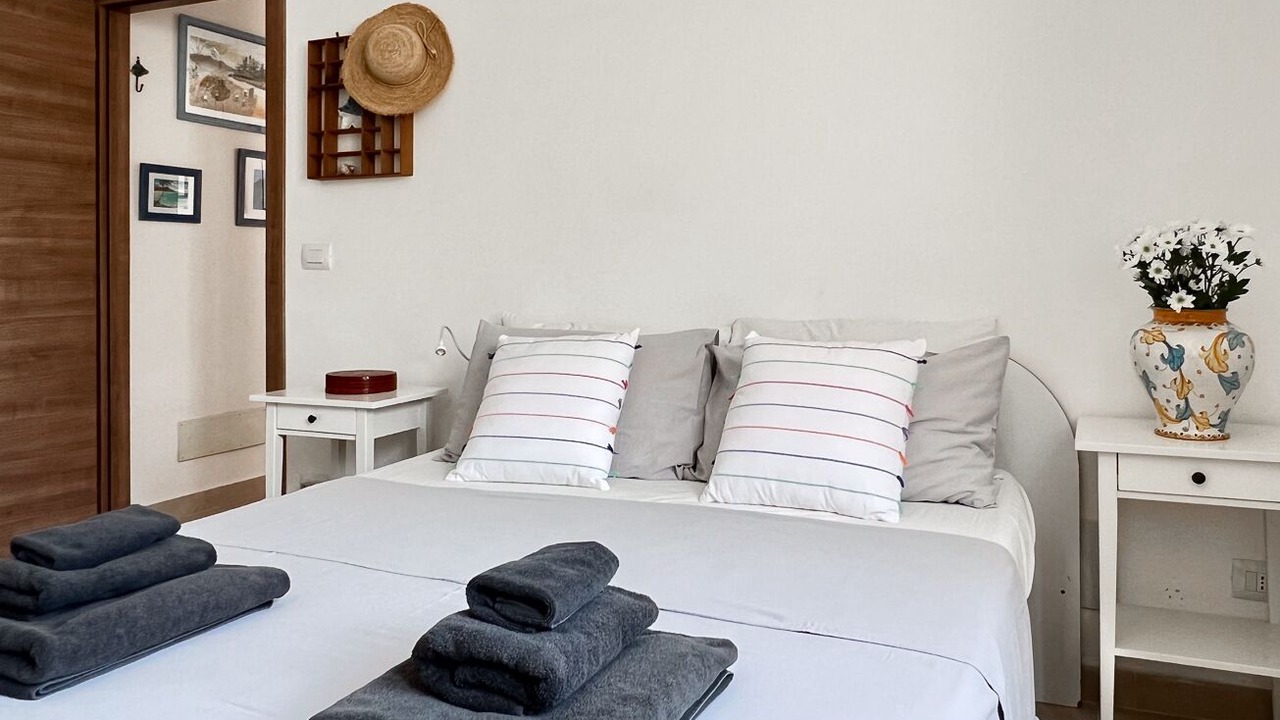 Photo of Bedroom in Brucoli