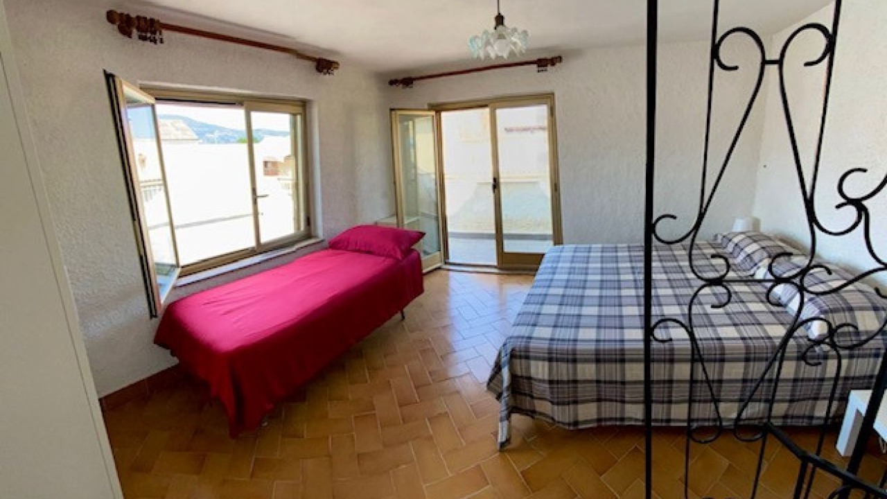 Photo of Bedroom in Mongiove
