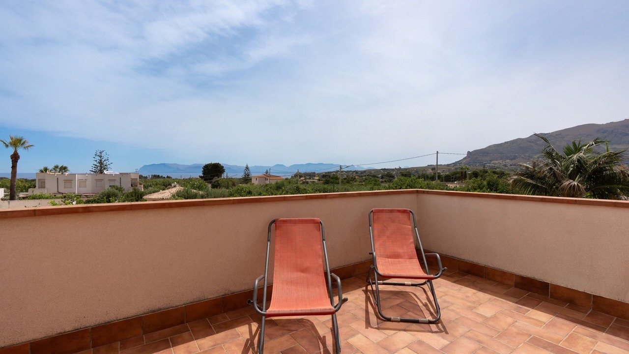 Photo of Patio Balcony in Scopello