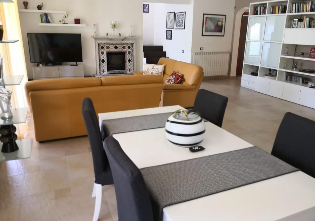 Photo of Livingroom in Monreale