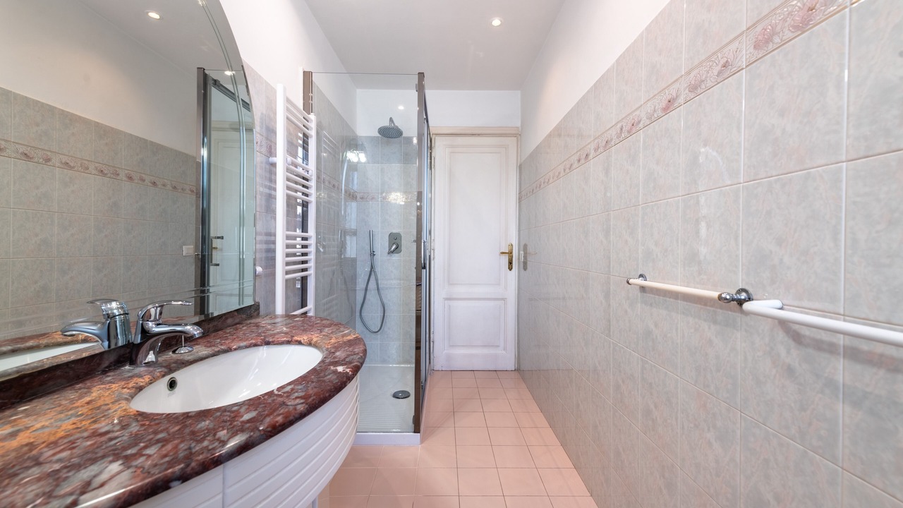 Photo of Bathroom in Nomentano