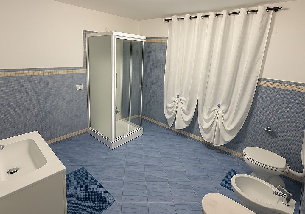 Photo of Bathroom in Misterbianco