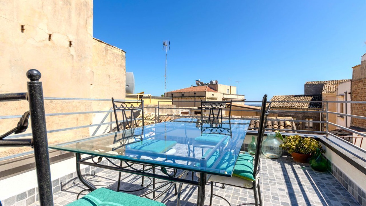 Photo of Outdoor in Noto