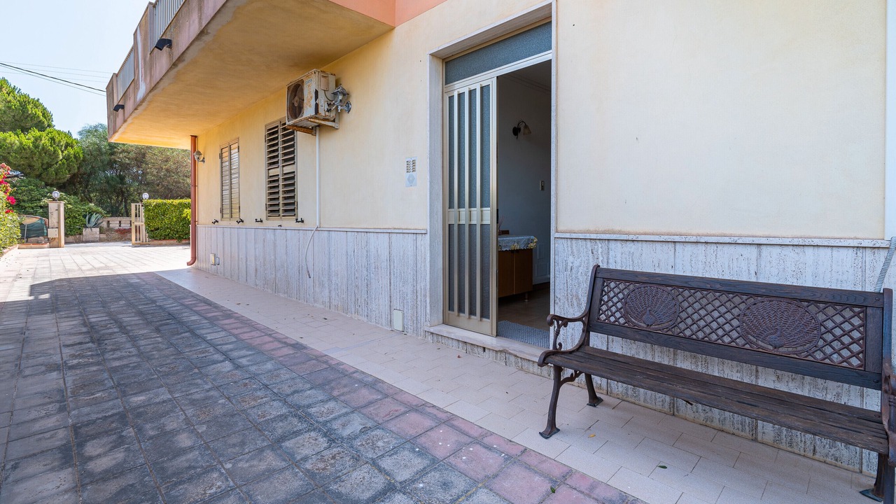 Photo of Patio Balcony in San Lorenzo