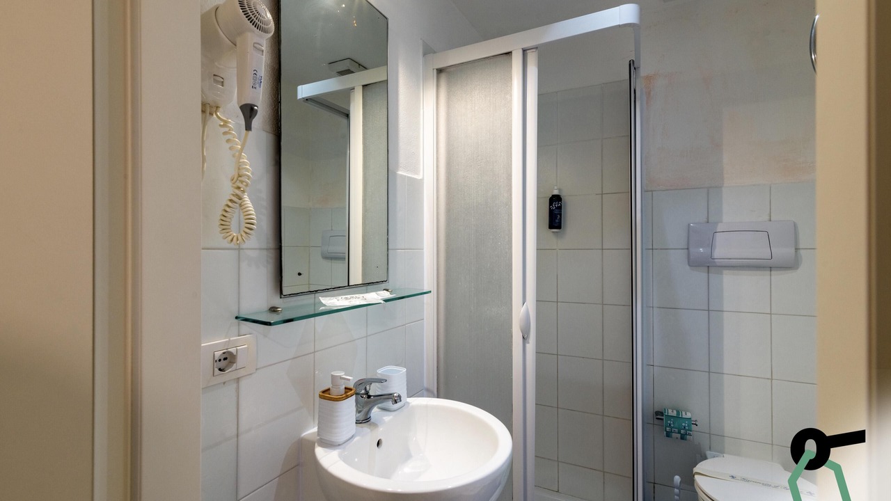 Photo of Bathroom in Ortigia