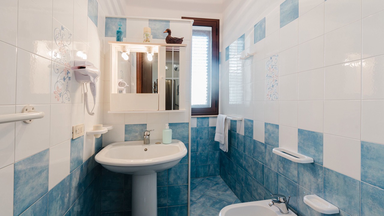 Photo of Bathroom in Marsala