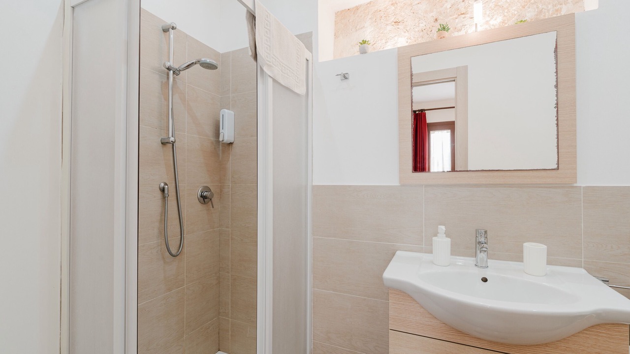 Photo of Bathroom in Rilievo