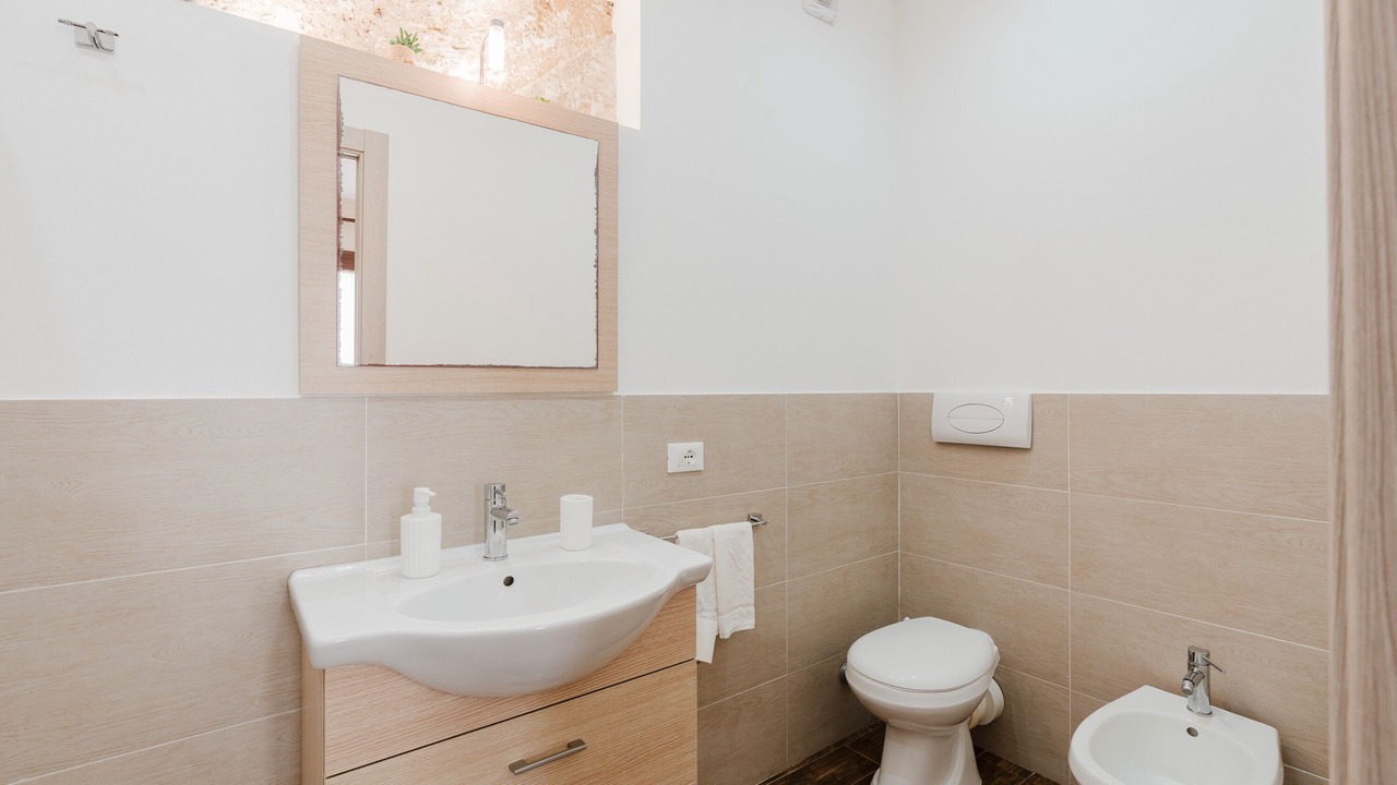Photo of Bathroom in Rilievo