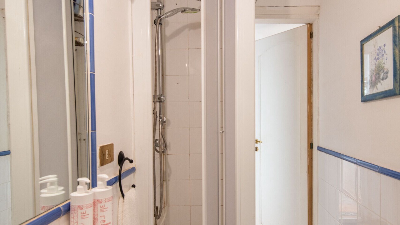 Photo of Bathroom in Addaura