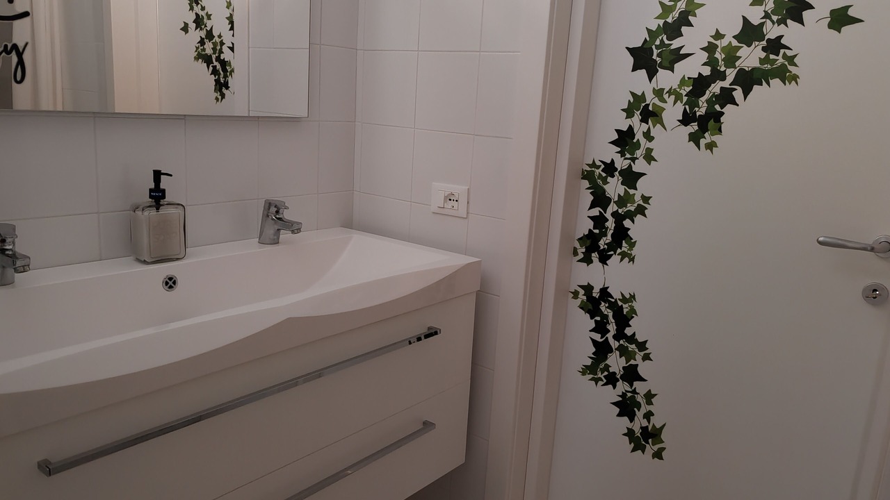 Photo of Bathroom in San Giovanni di Galermo