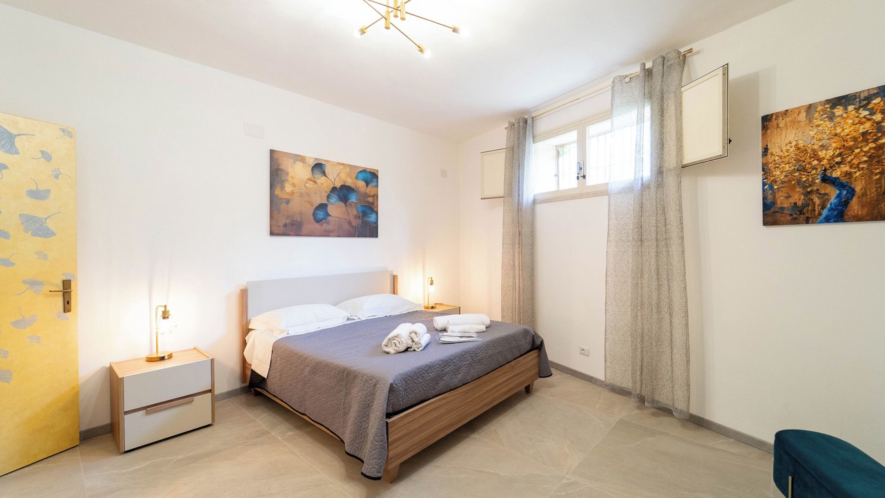 Photo of Bedroom in Solarino