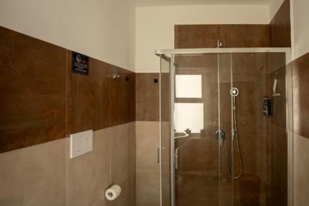 Photo of Bathroom in Picanello-Ognina-Barriera-Canalicchio