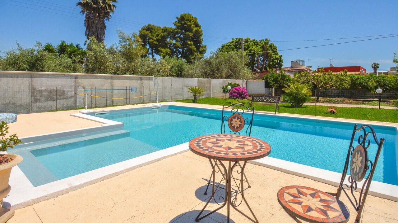 Photo of Outdoor in Brucoli