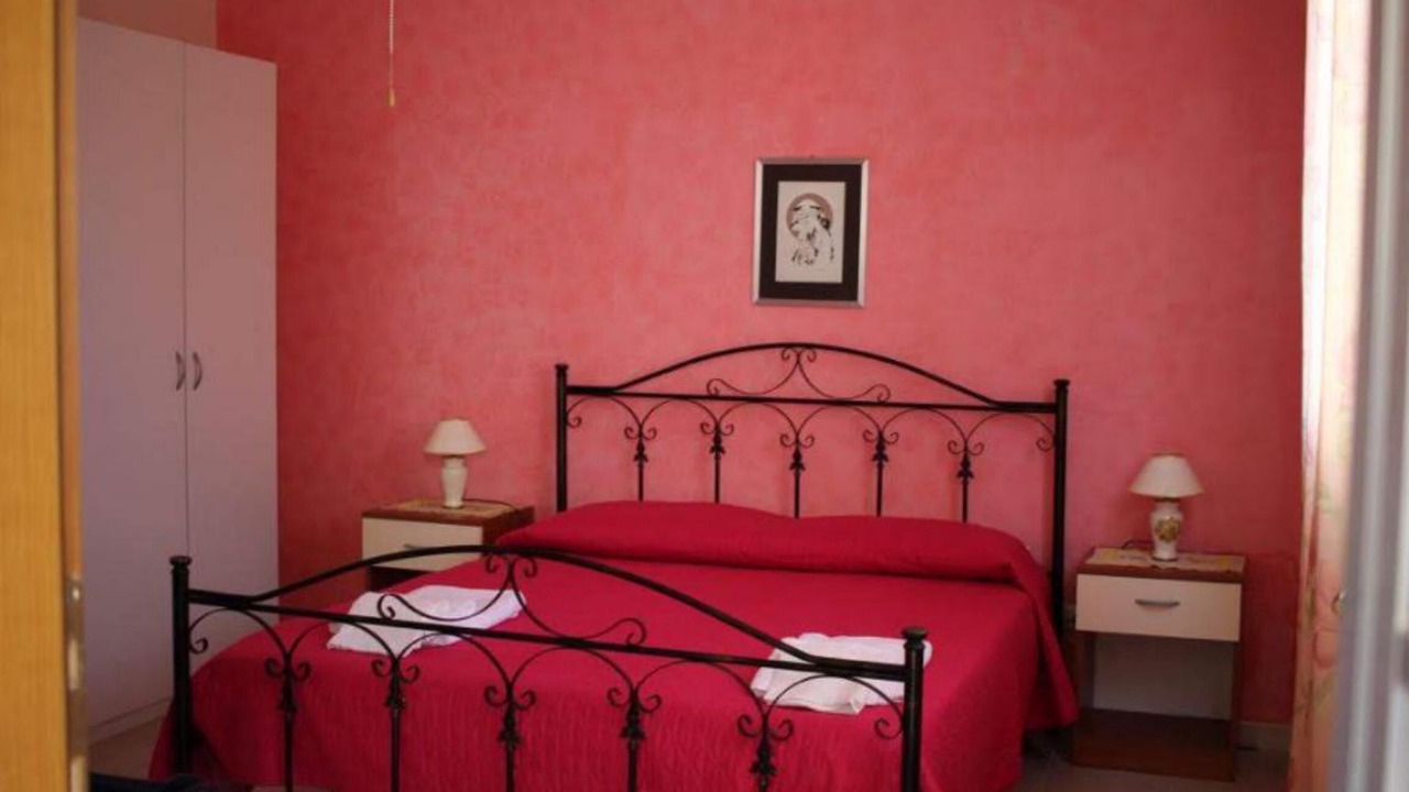 Photo of Bedroom in Solarino