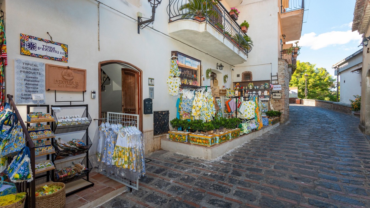 Photo of Others in Savoca