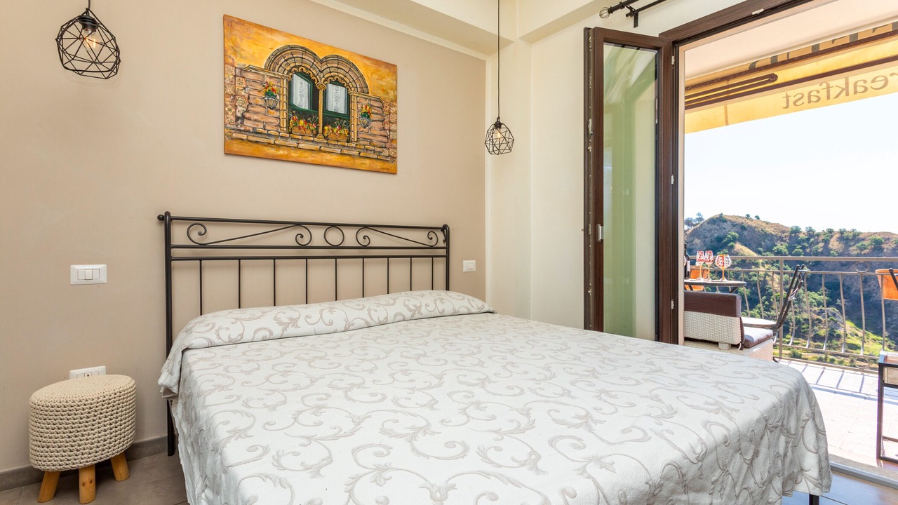 Photo of Bedroom in Savoca