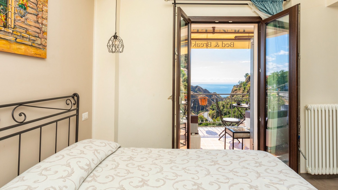 Photo of Bedroom in Savoca