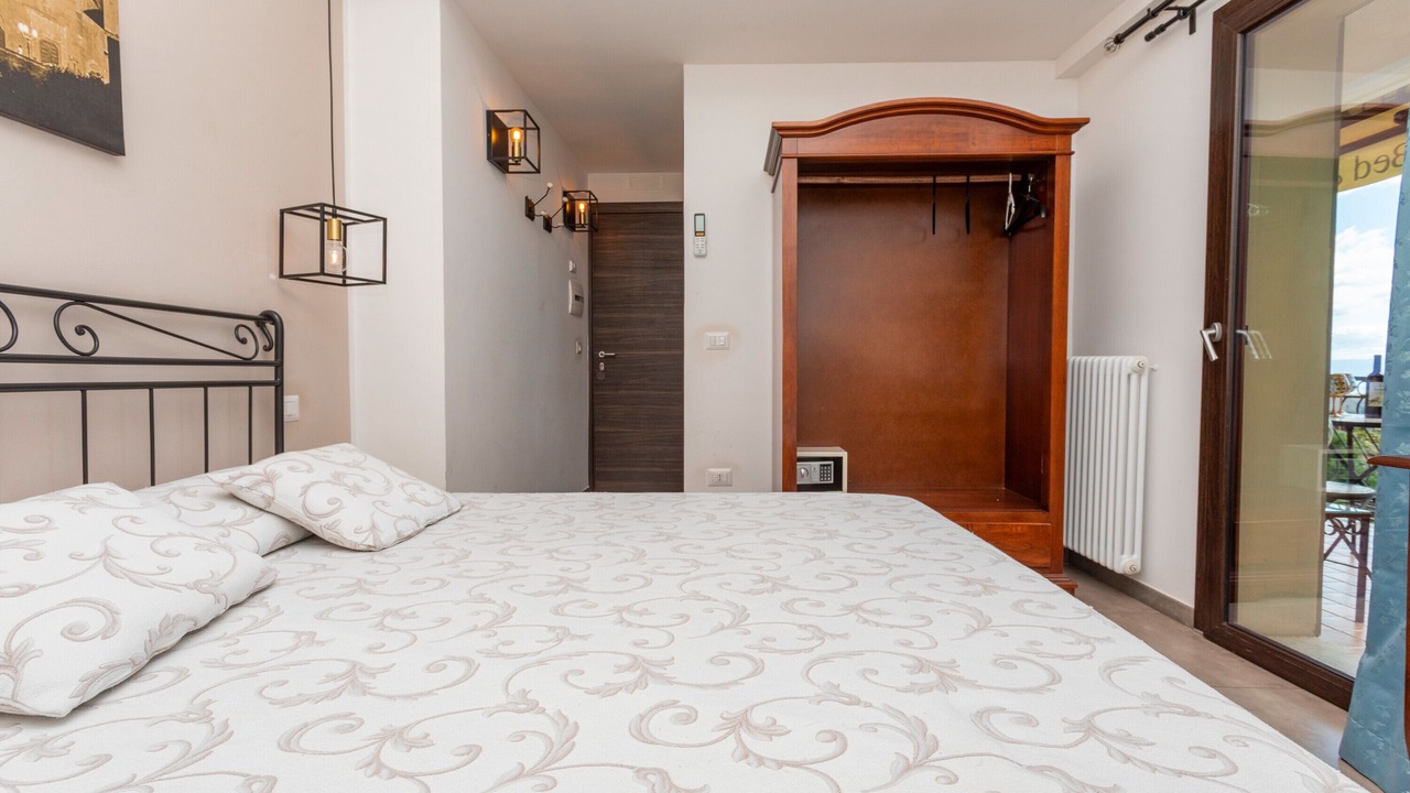 Photo of Bedroom in Savoca
