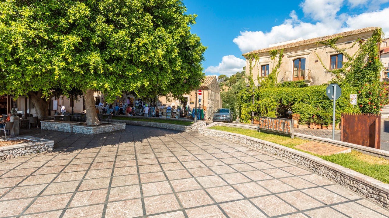 Photo of Others in Savoca