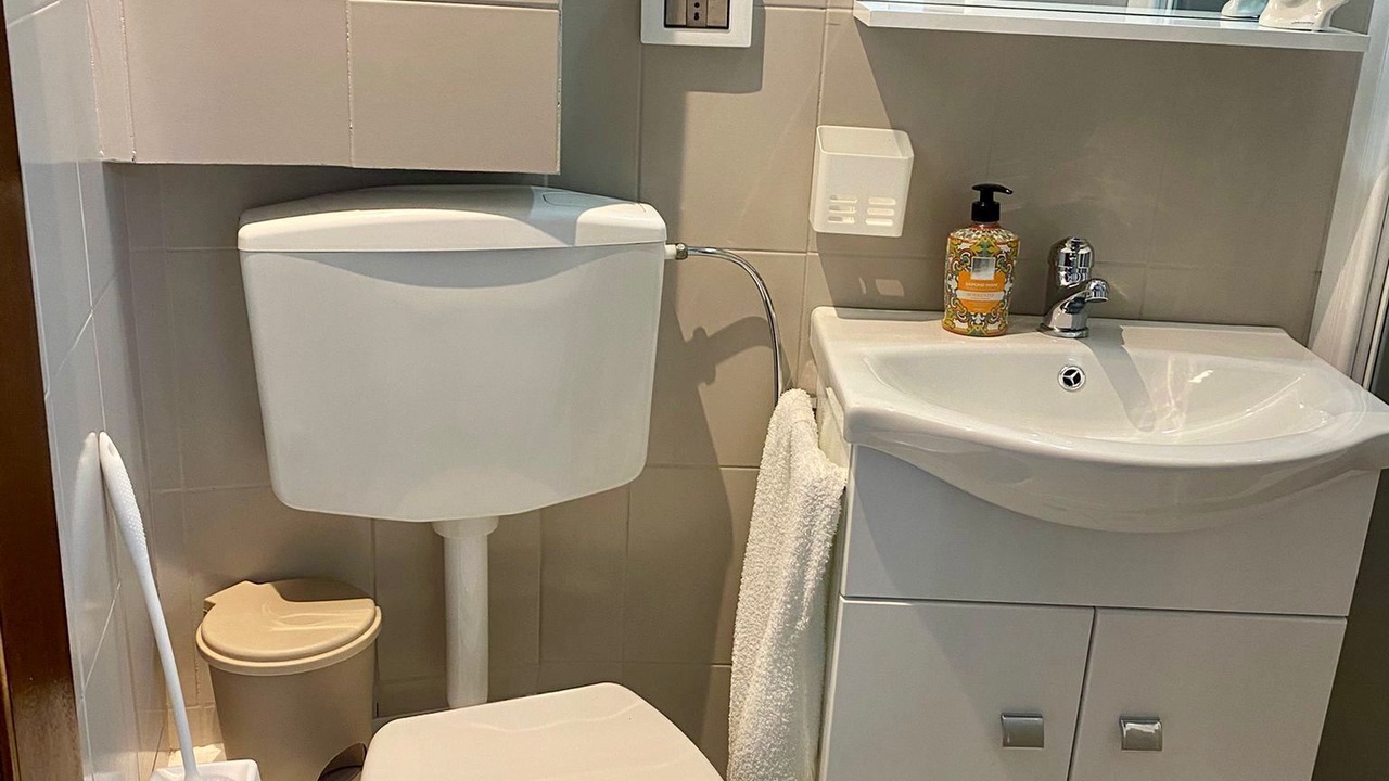 Photo of Bathroom in Corleone