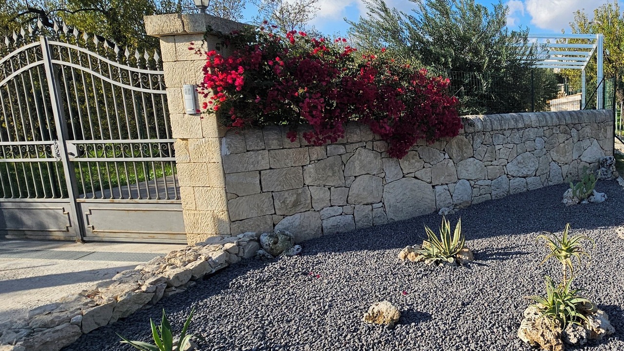 Photo of Outdoor in Avola