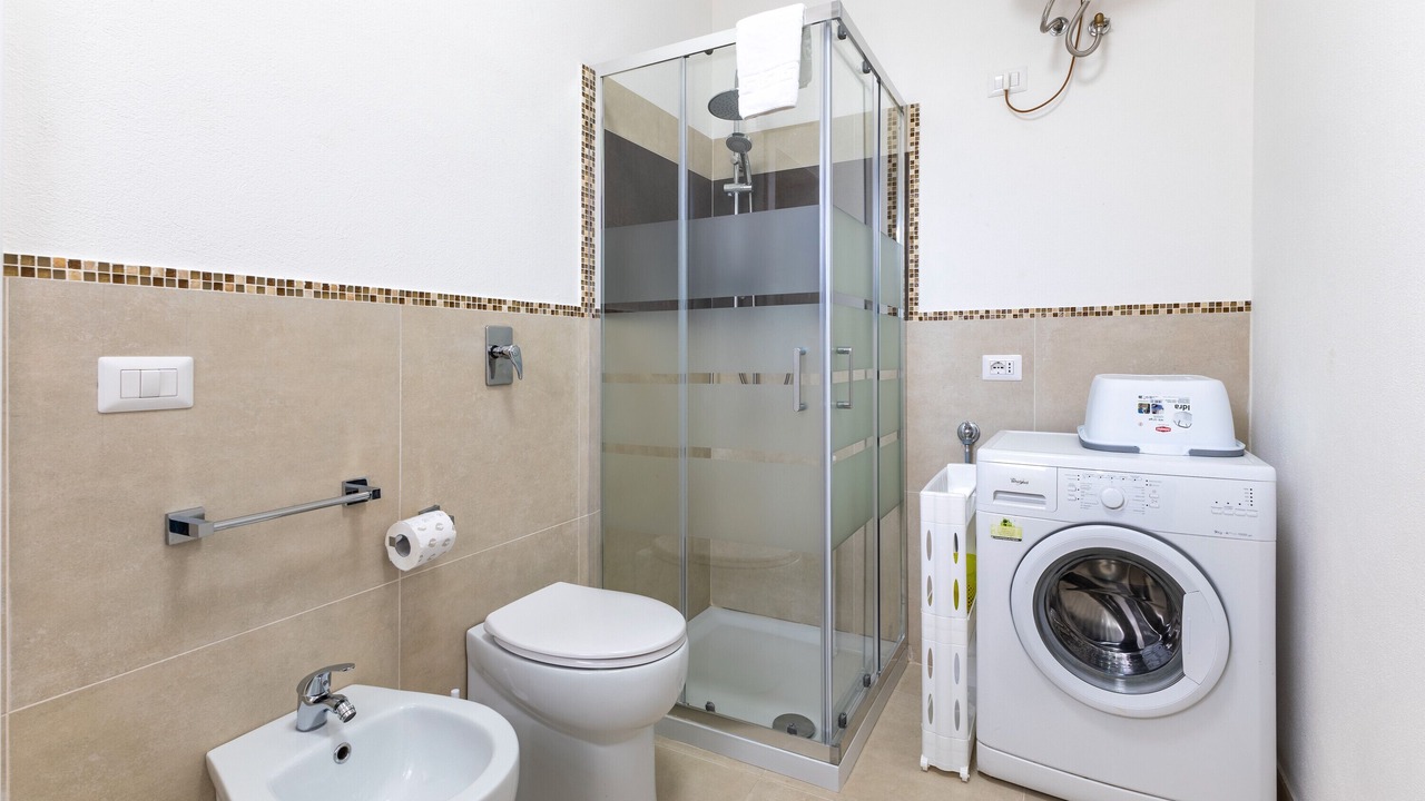 Photo of Bathroom in Acate