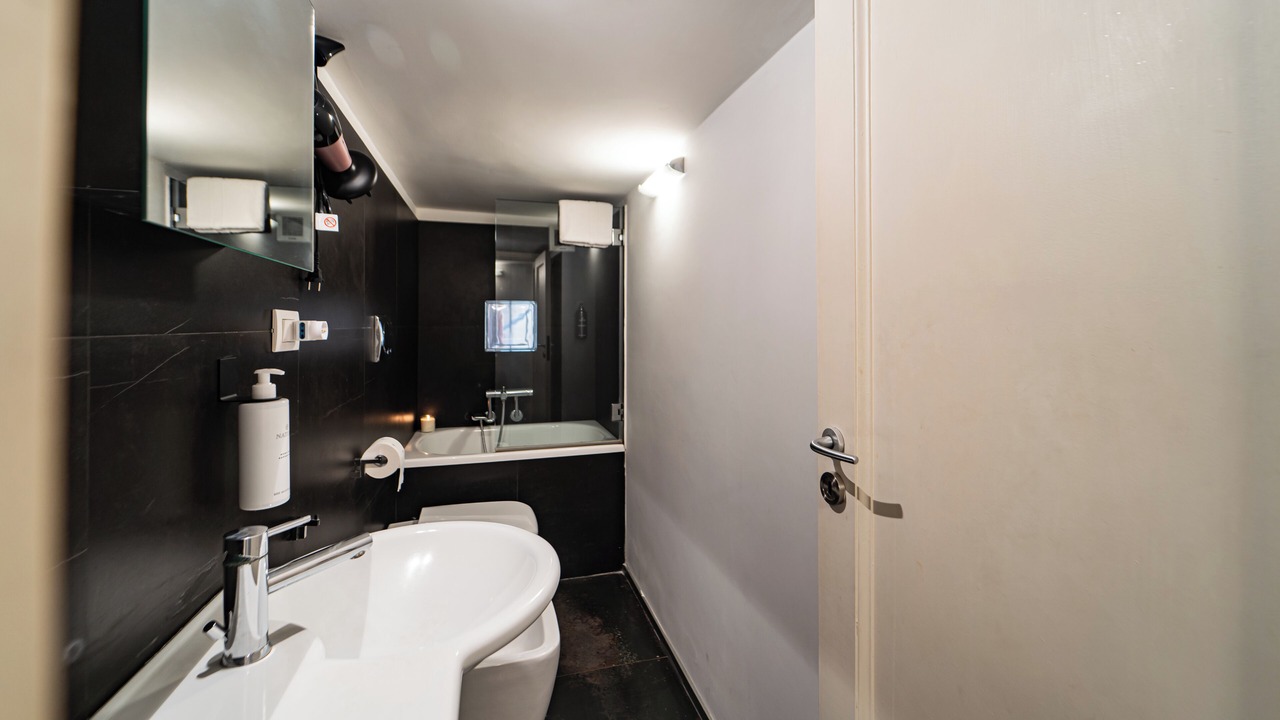 Photo of Bathroom in Borgo-Sanzio