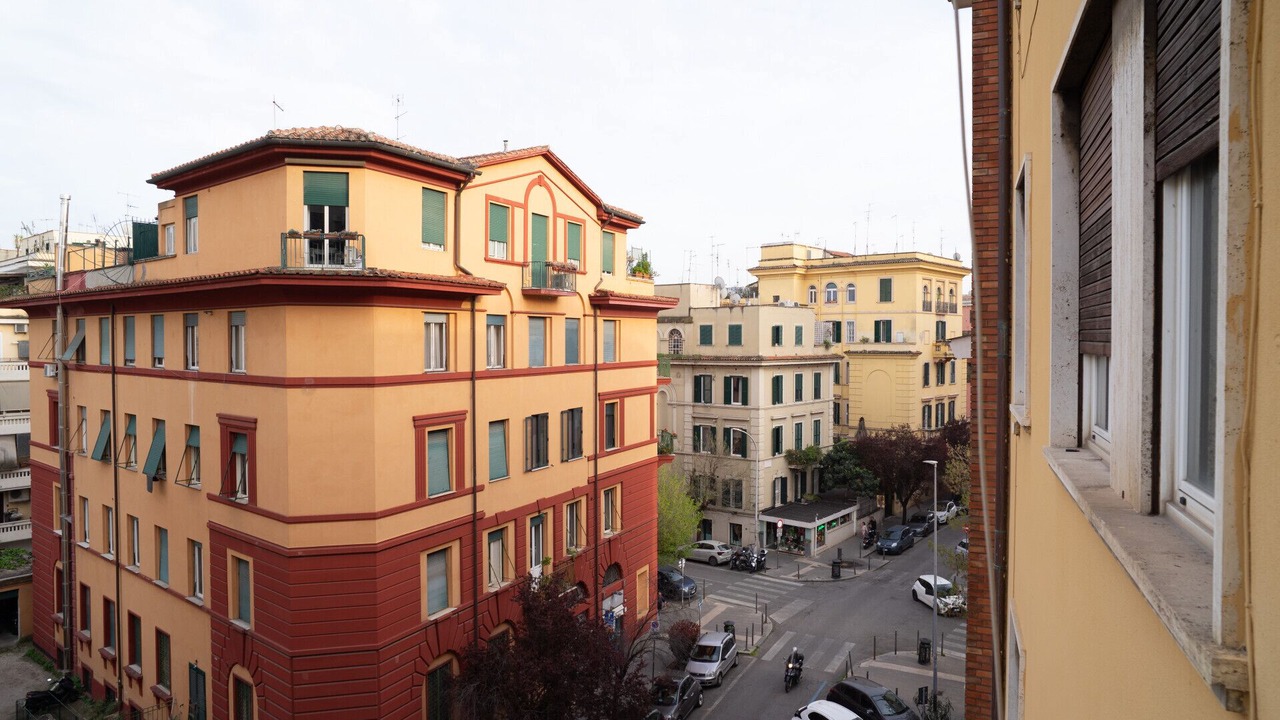 Photo of Others in Universita
