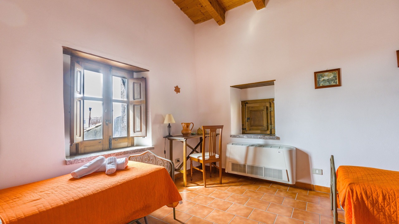 Photo of Bedroom in San Marco d'Alunzio