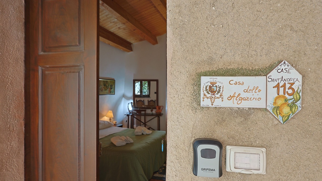 Photo of Bedroom in San Marco d'Alunzio