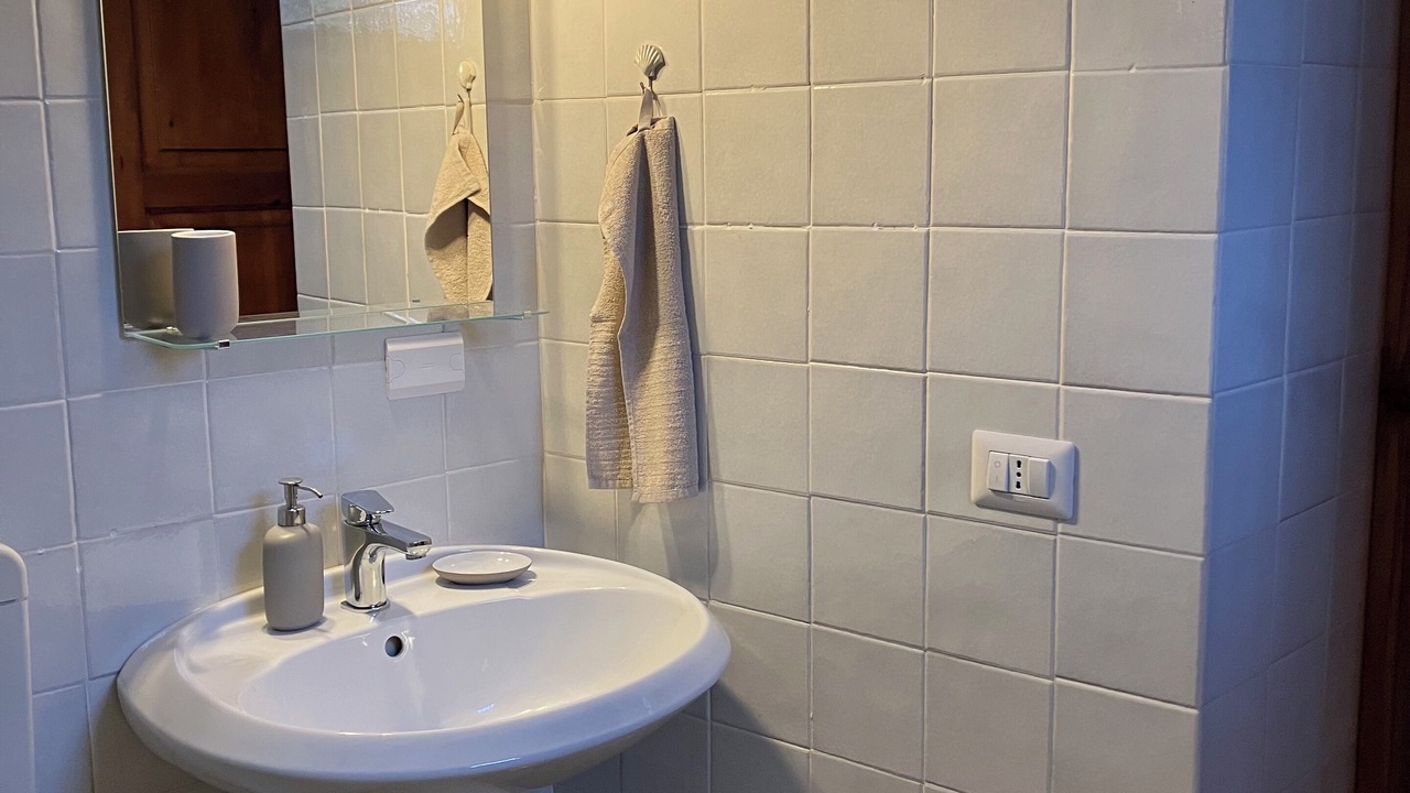 Photo of Bathroom in Lipari
