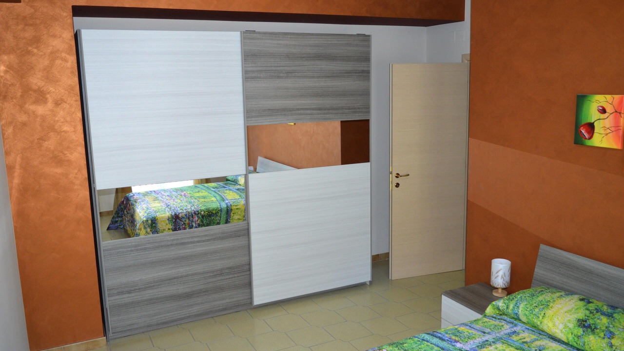 Photo of Bedroom in Rometta Marea