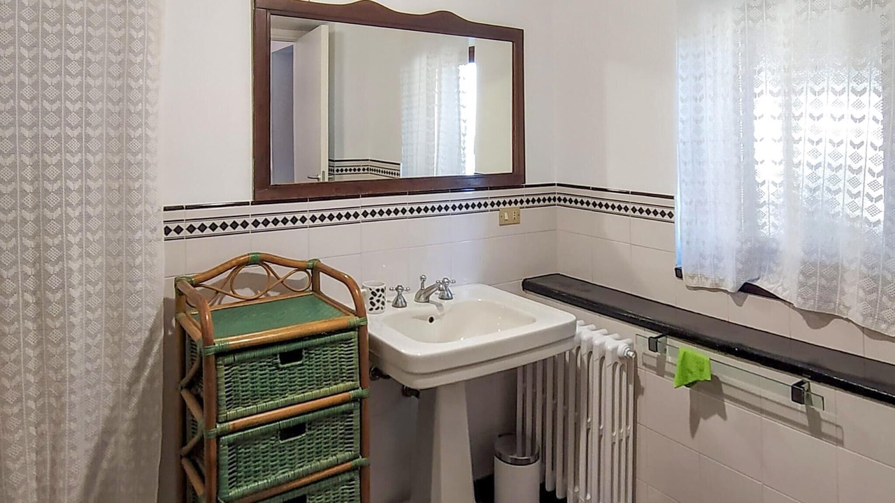 Photo of Bathroom in Tresauro