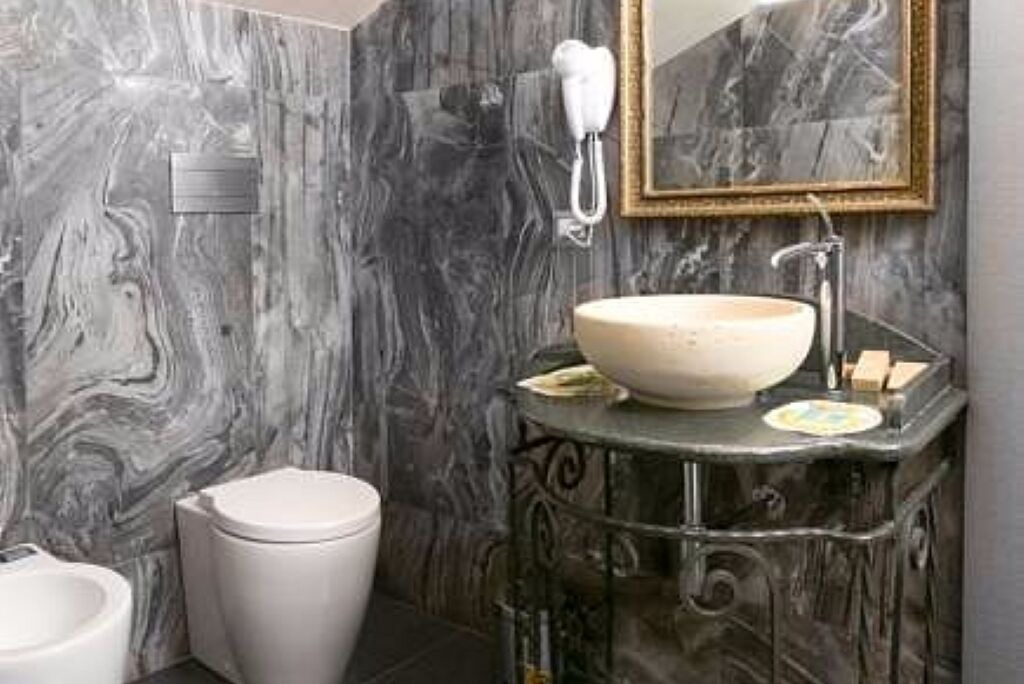 Photo of Bathroom in Rovittello