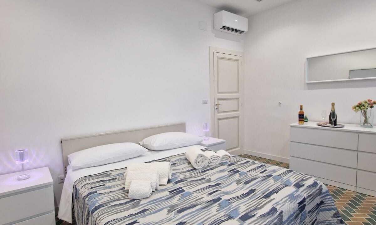 Photo of Bedroom in Monforte San Giorgio