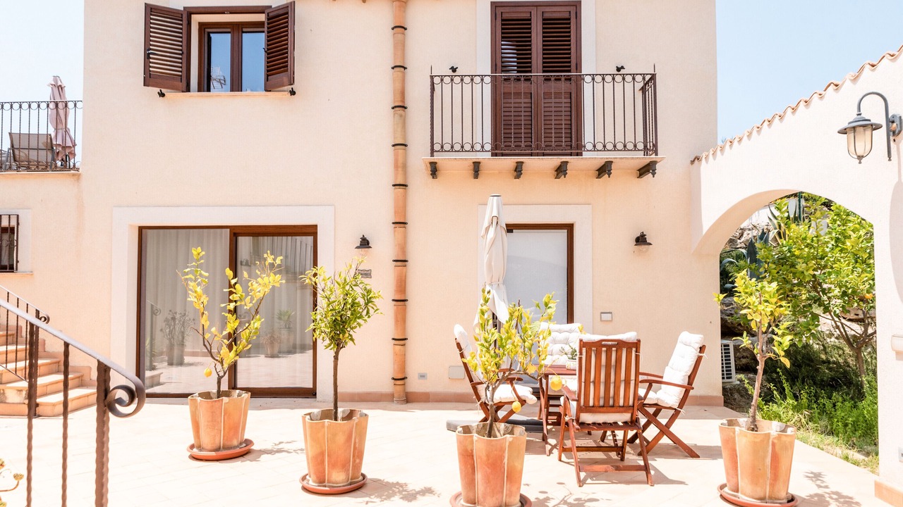 Photo of Outdoor in Montallegro