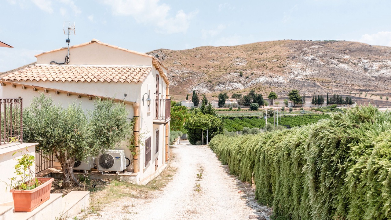 Photo of Outdoor in Montallegro