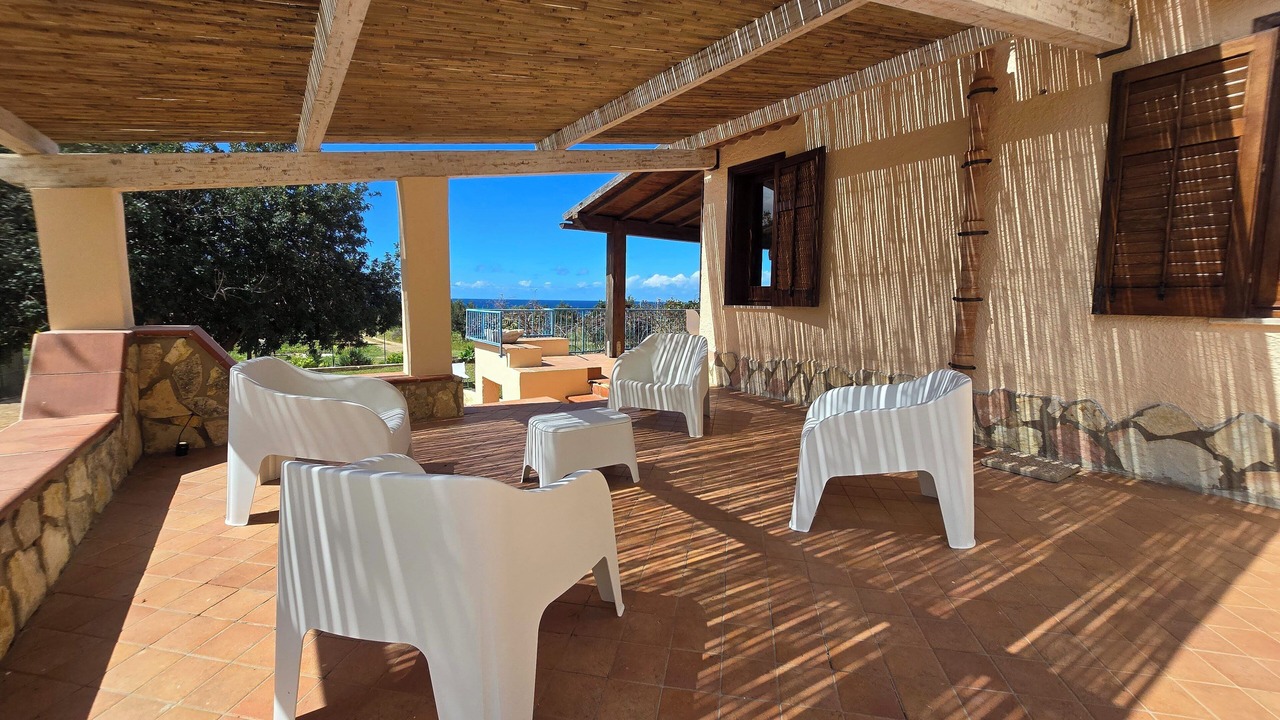 Photo of Patio Balcony in Macari