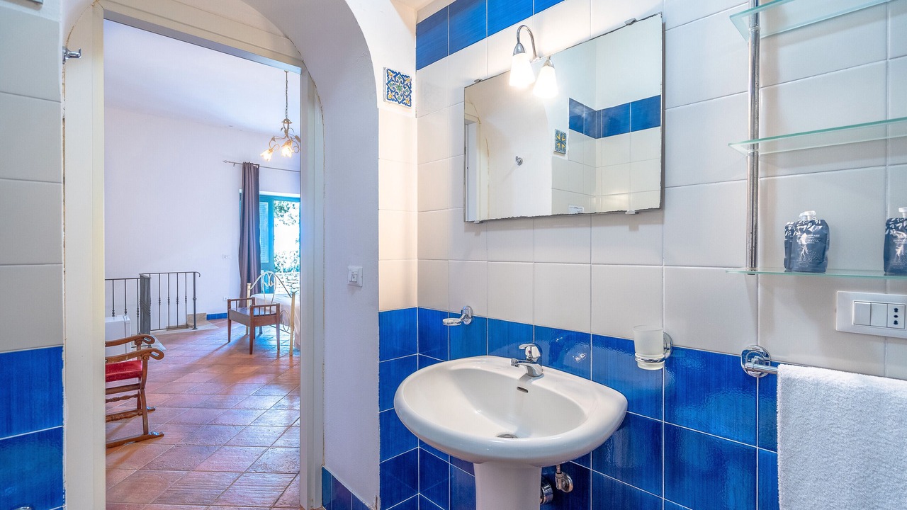 Photo of Bathroom in Syracuse