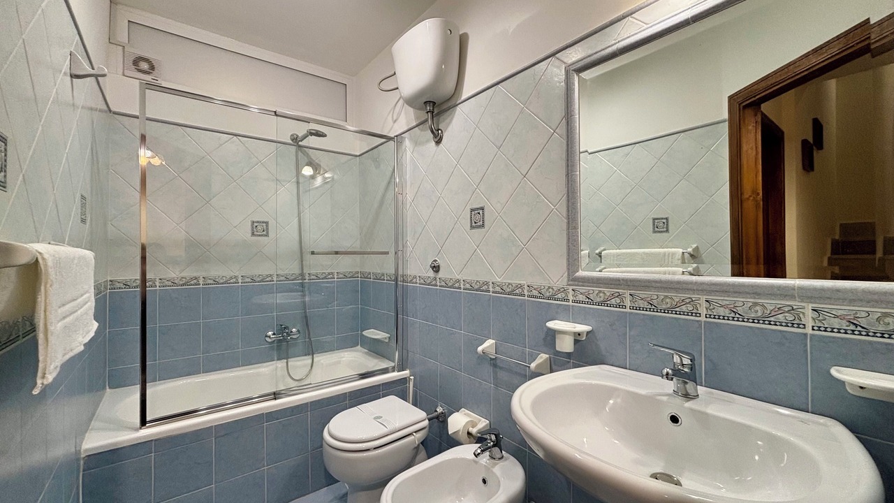Photo of Bathroom in Aspra