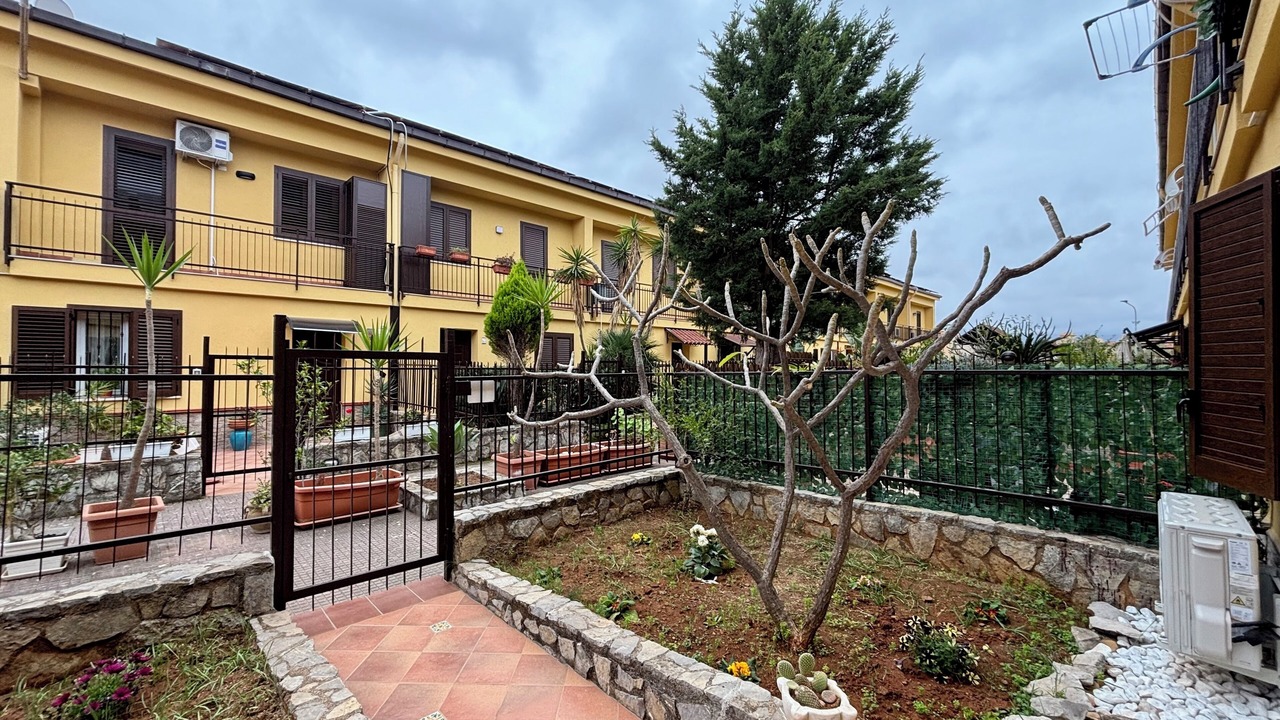 Photo of Outdoor in Aspra