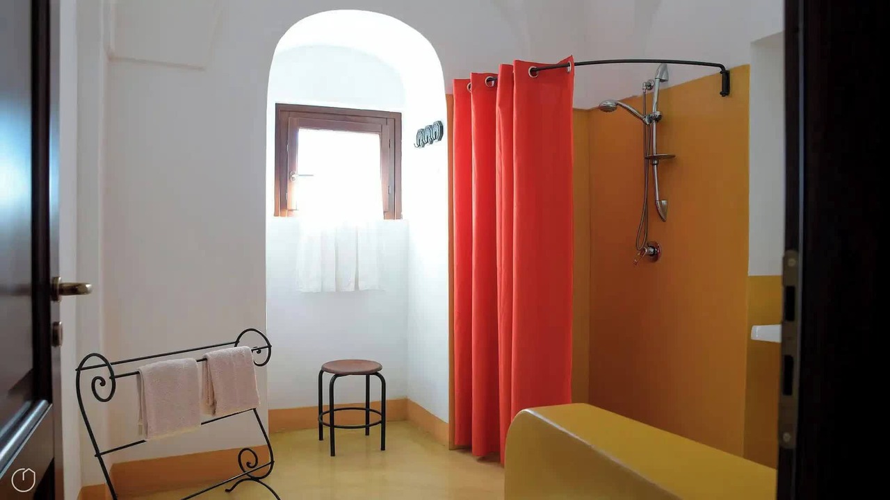 Photo of Bathroom in Pantelleria