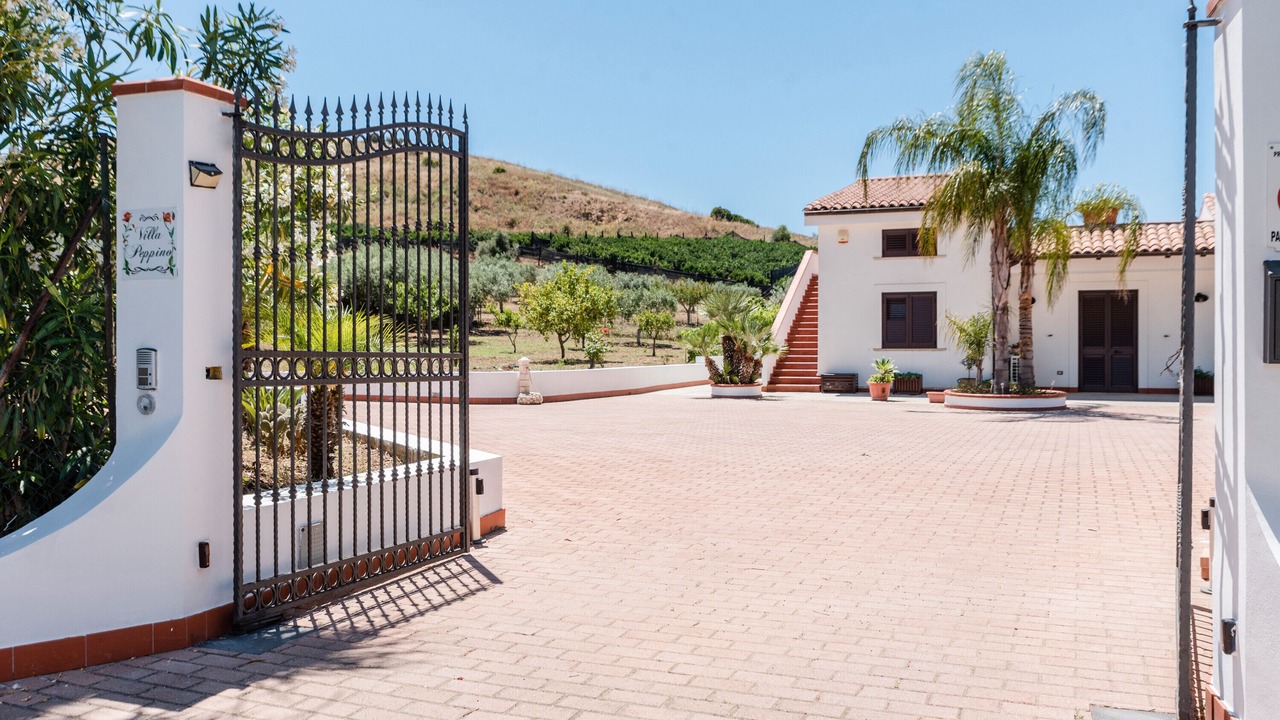 Photo of Outdoor in Montallegro