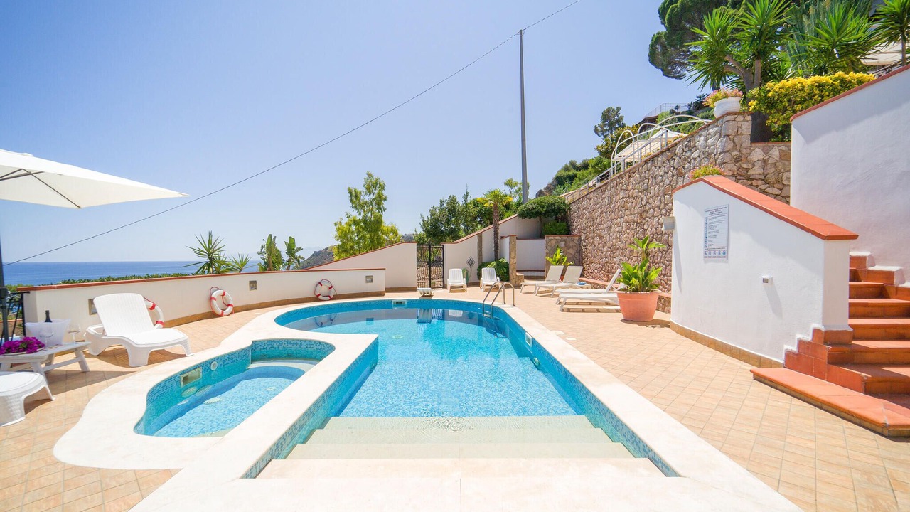 Photo of Outdoor in Torre Colonna-sperone