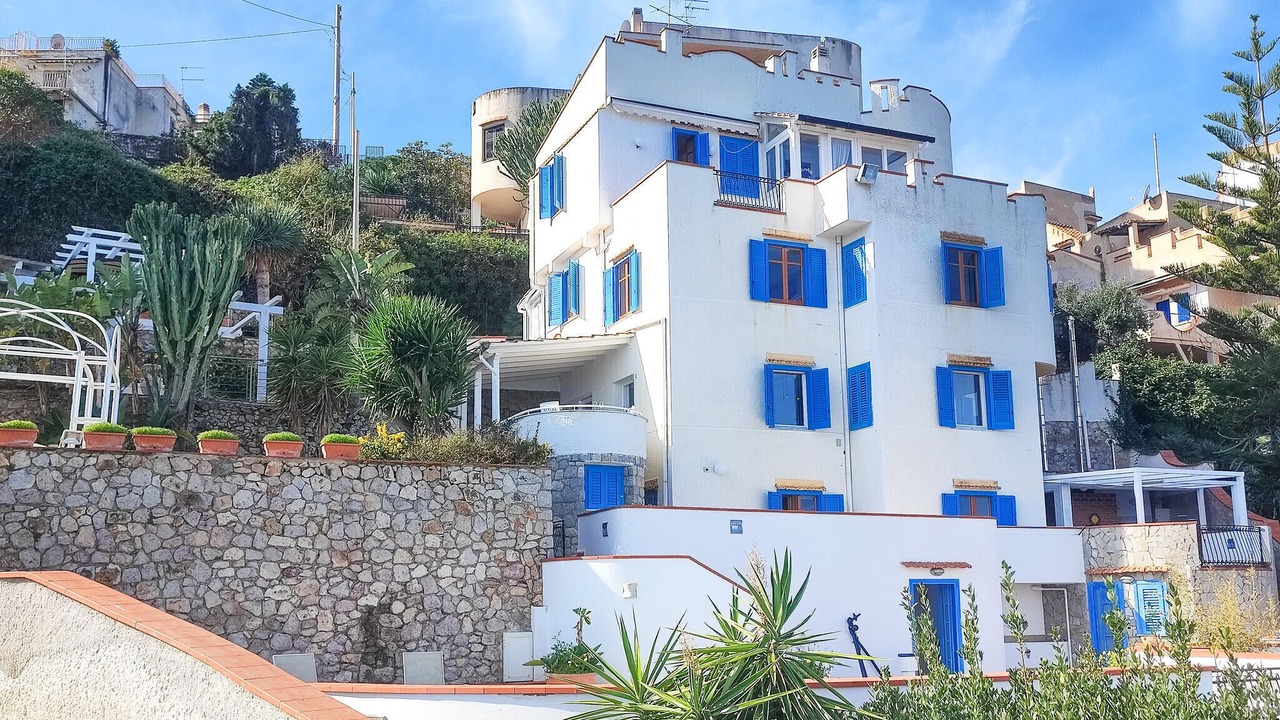 Photo of Others in Torre Colonna-sperone