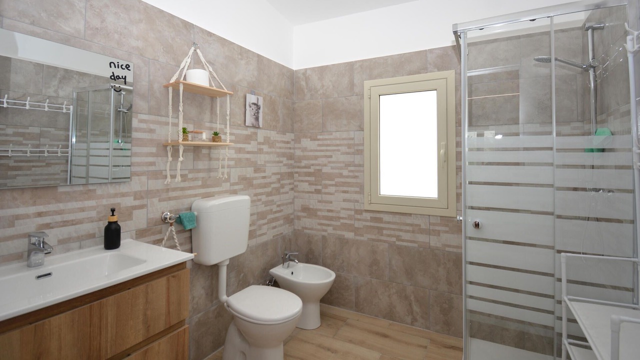 Photo of Bathroom in Comiso