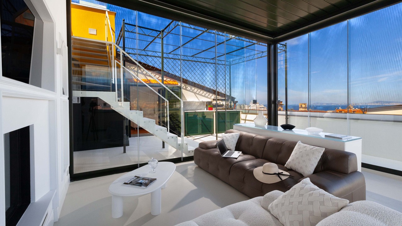 Photo of Livingroom in Sorrento City Centre