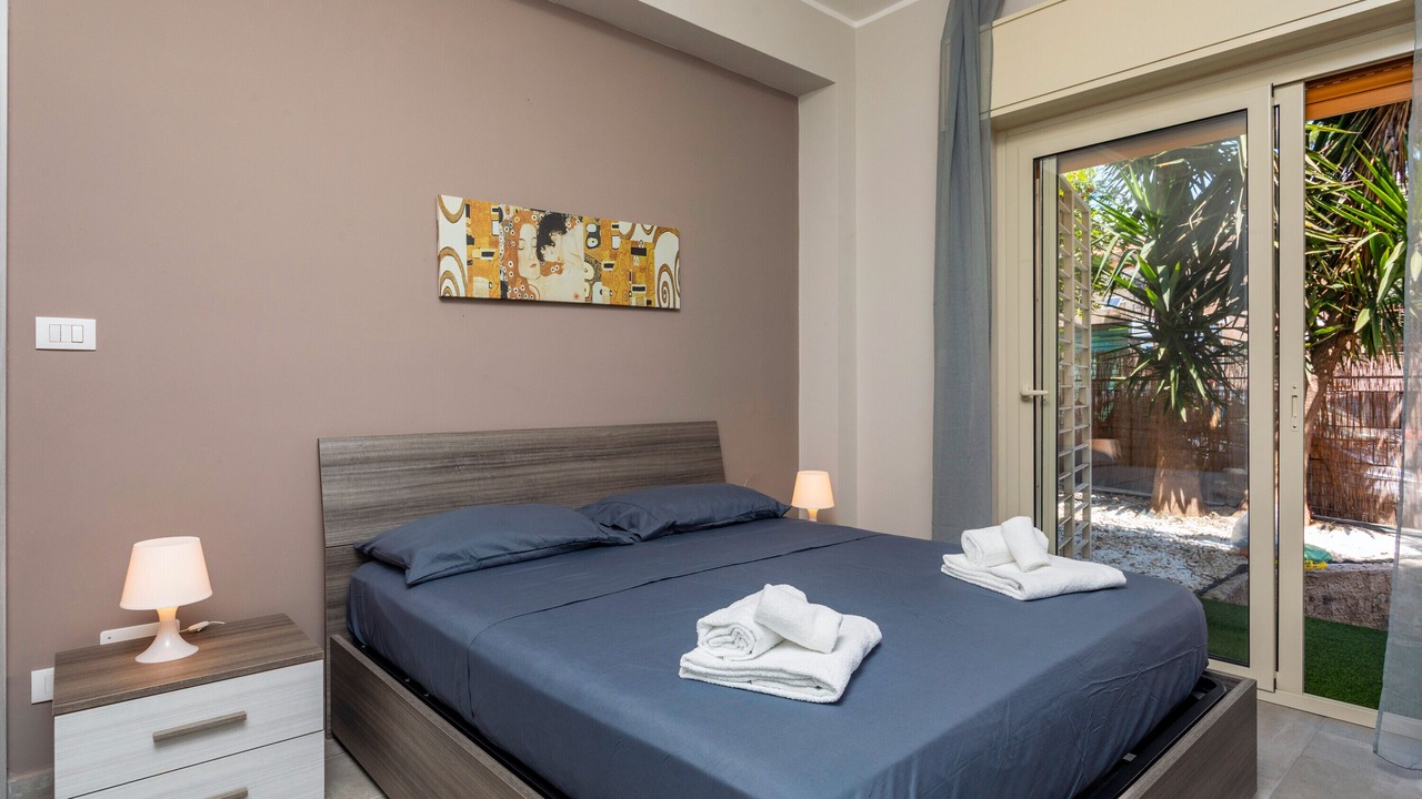 Photo of Bedroom in Aci Castello